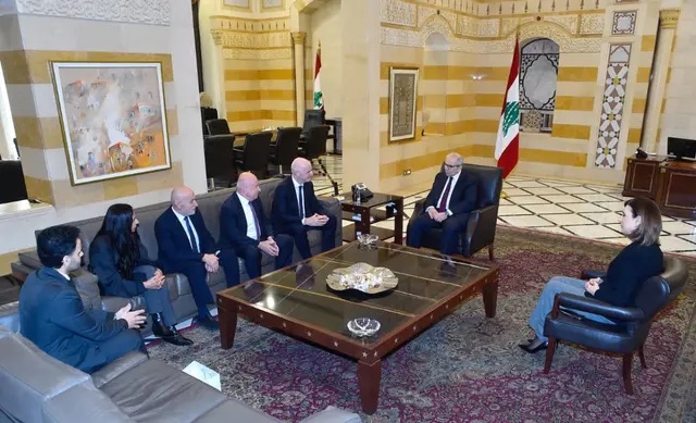 سلام بحث في مسارالإصلاحات الاقتصادية مع مبعوث الرئيس الفرنسي والتقى إنفانتينو لمتابعة مشروع ملعب دولي