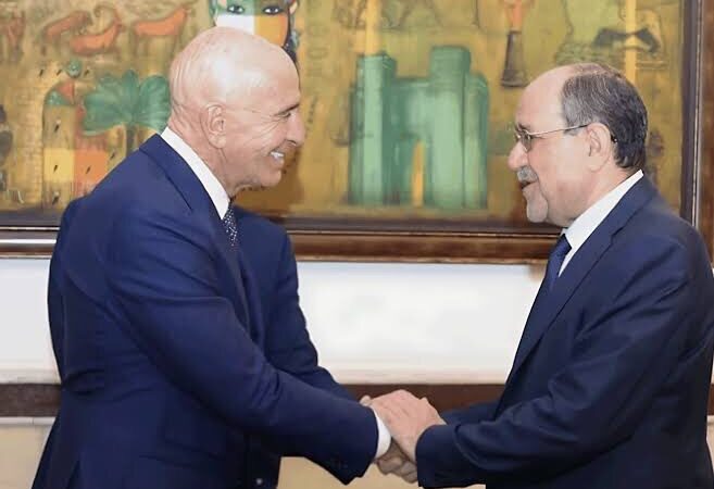 برّاك يلتقي المالكي في بغداد