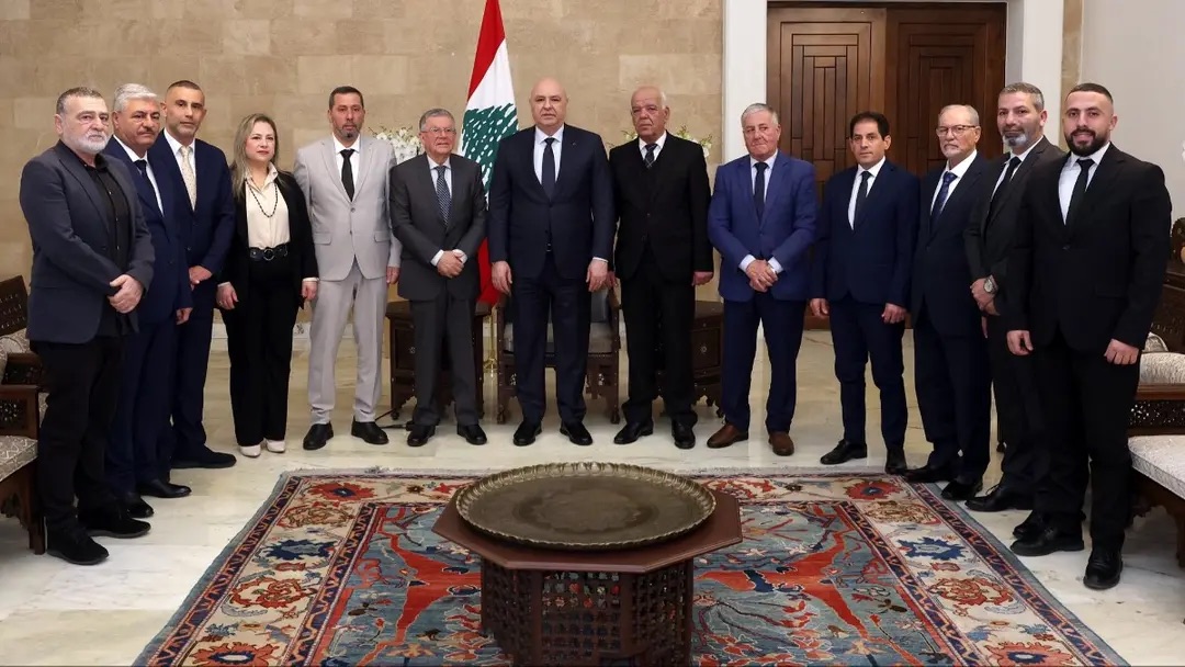 عون متمسّك بإجراء الانتخابات ولن يقبل الالتفاف على الدستور