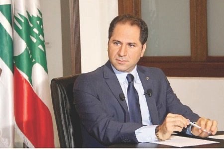 الجميّل: قرار الحكومة خطوة تاريخية