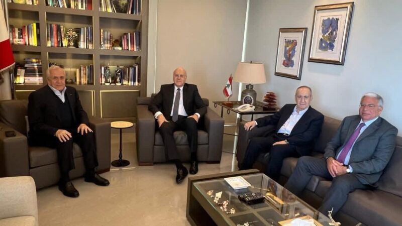 سليمان استقبل ميقاتي في حضور نحاس