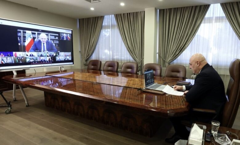 الرئيس عون اطلق مبادرة لوقف التصعيد في اجتماع افتراضي دعا اليه الاتحاد الاوروبي بمشاركة قادة 13 دولة: