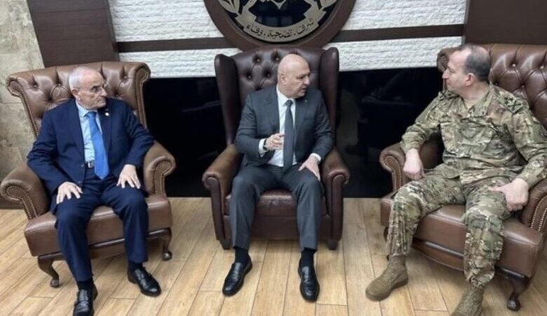 عون يعزّي منسى وهيكل: يبقى الجيش الملاذ الأخير في حفظ الأمن والاستقرار في البلاد