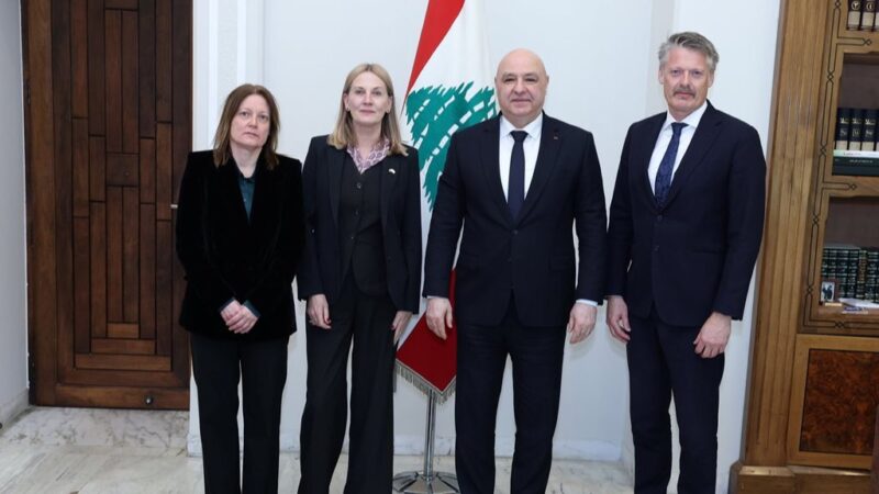 عون: التعرّض للجيش وقائده مرفوض ومستغرب ومشبوه