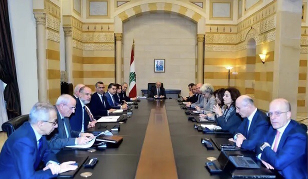 الوزير مرقص&nbsp;عن الاجتماع الوزاري بالسرايا: تركيز على الوضع الميداني وكيفية الإبقاء على الإمدادات الى أهالي القرى الصامدة