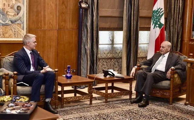 الرئيس بري تابع مع فليتشر وريزا التطورات وأزمة النازحين والتقى السفير الاوسترالي الجديد