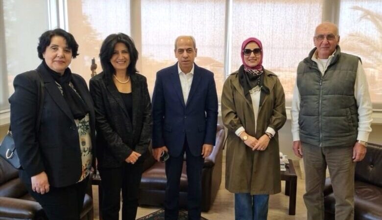 لجنة متابعة مبادرة “تعو نحكي لطرابلس” زارت الجامعة اليسوعية