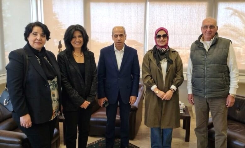 لجنة متابعة مبادرة “تعو نحكي لطرابلس” زارت الجامعة اليسوعية