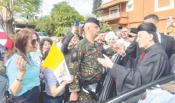 الراعي في جولة جنوبية: كفى حروباً السلامُ خيارُنا ورسالتُنا