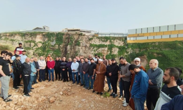 لقاء شعبي احتجاجا على استمرار رمي النفايات في مطمر الفوّار منطقة الكسارت