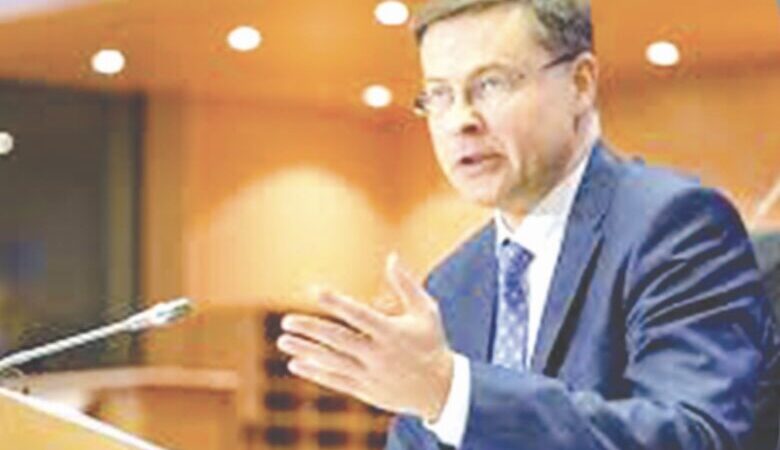 الاتحاد الأوروبي يفك ارتباطه بالنفط والغاز الروسي بنسبة 90%