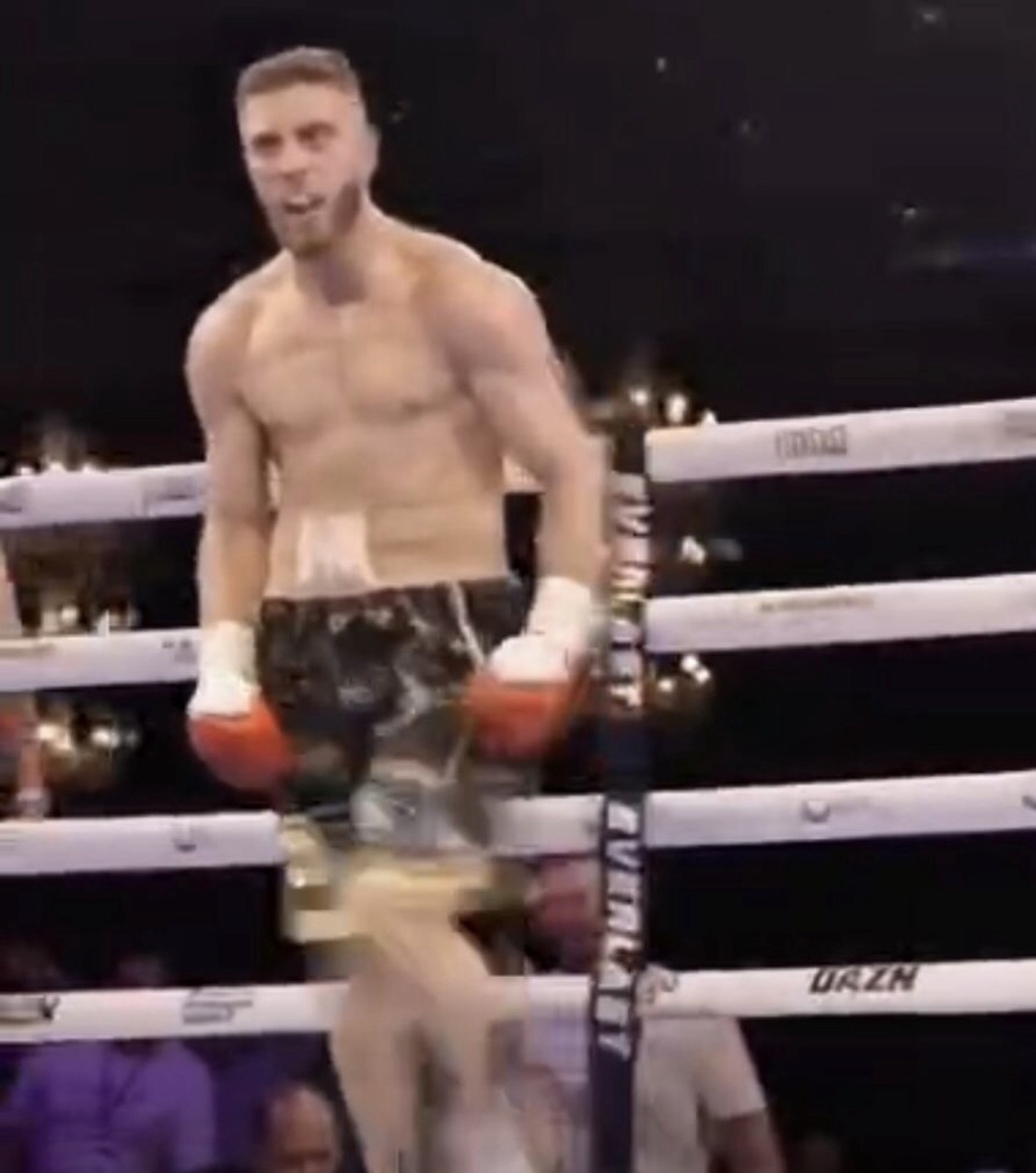 ابن البرج – عكار عمر فادي العبد الله بطلاً لأستراليا في الملاكمة