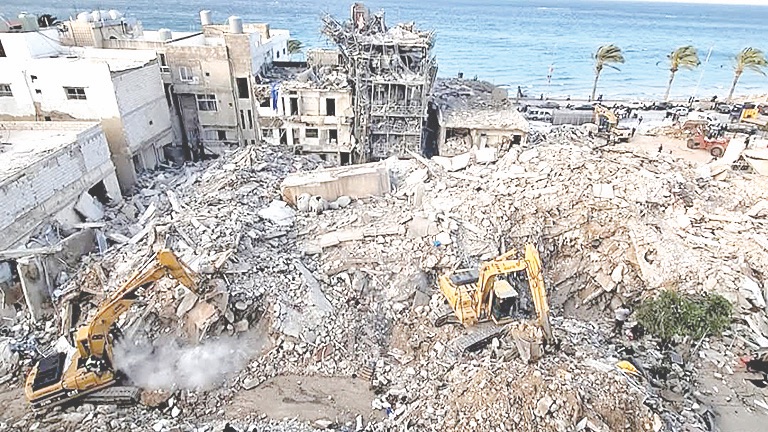 ترامب: مضيق هرمز مفتوح.. وممنوع على إسرائيل قصف لبنان&nbsp;