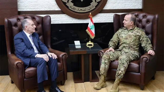 قائد الجيش استقبل غبريال وبحثا في دعم الجيش وآخر التطورات في لبنان والمنطقة