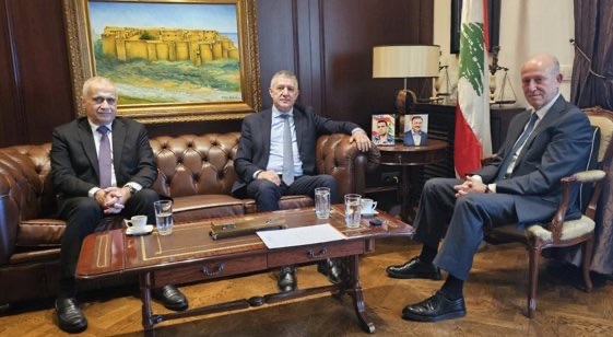 وفد من “التيار” زار ريفي… وتأكيد أهمية التحاور