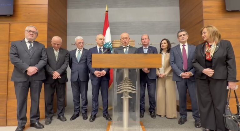 ريفي باسم وفد “الجبهة السيادية” من السرايا: نؤيّد الشروع بالمفاوضات المباشرة مع إسرائيل مدخلًا لفرض سيادة الدولة على أراضيها كاملة