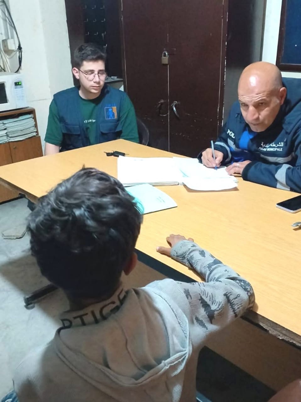بلدية طرابلس نوهت بأداء المعاون اول هادي كسار في مكافحة ظاهرة التسول