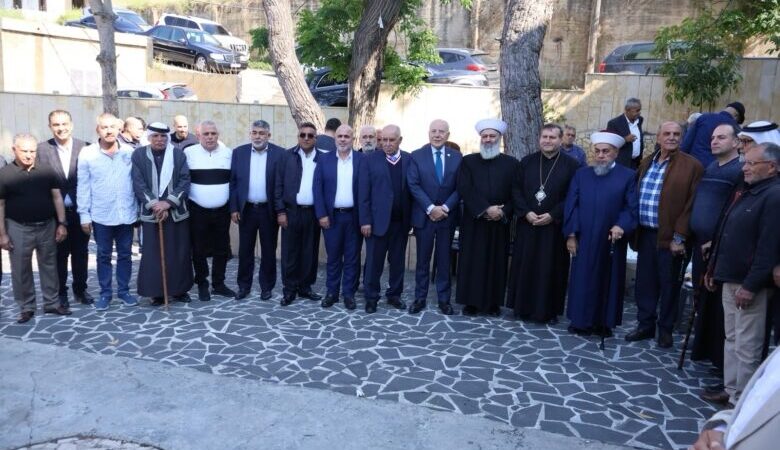 لقاء عكاري وطني جامع تكريما لرئيس غرفة طرابلس الكبرى توفيق دبوسي في دارة آل ضاهر عكار – برج العرب