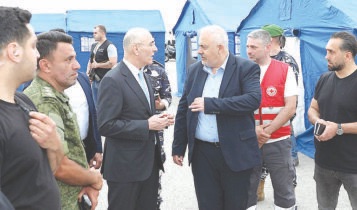 وزير الداخلية تفقد واجهة بيروت البحرية