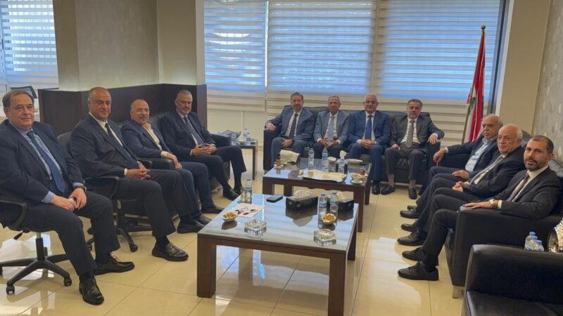 لقاء تنسيقي ل”التوافق الوطني” و”الاعتدال الوطني”: دعم الدولة والجيش والحوار لمعالجة التحديات