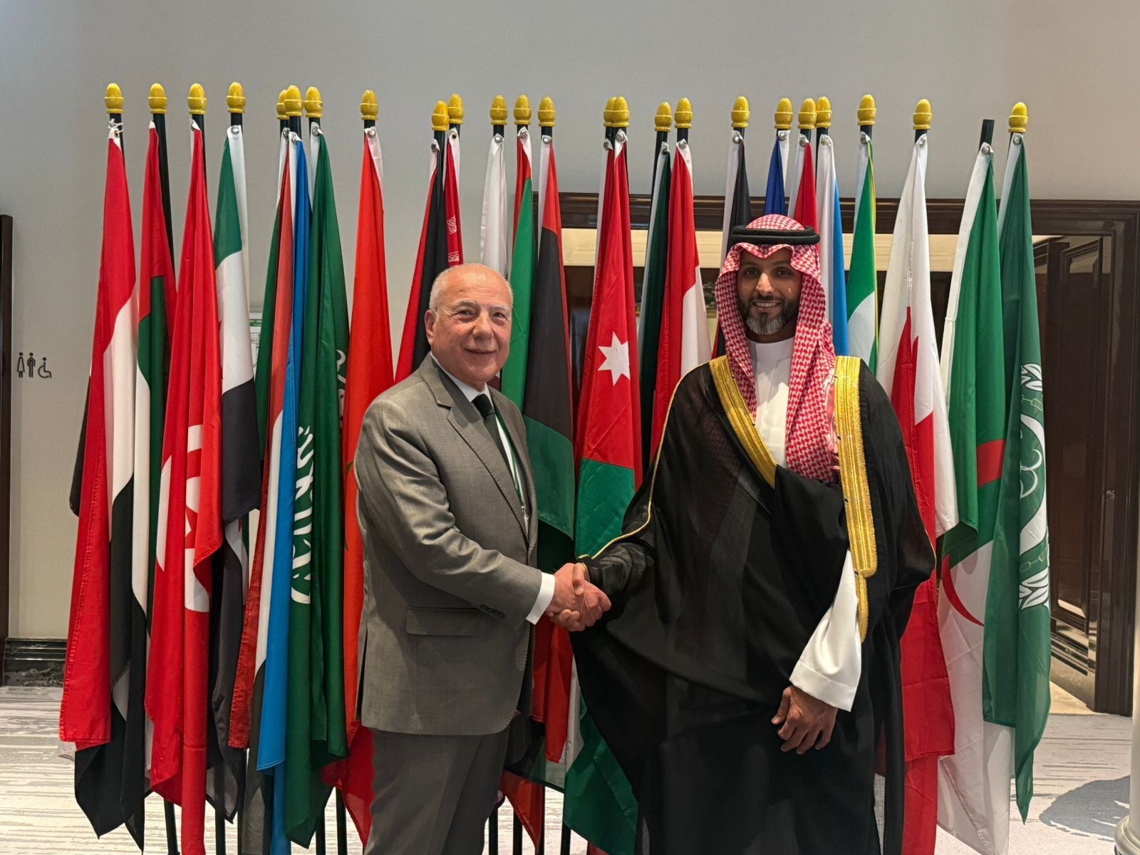 دبوسي يبحث مع اتحاد الغرف السعودية سبل تعزيز التعاون الاقتصادي..