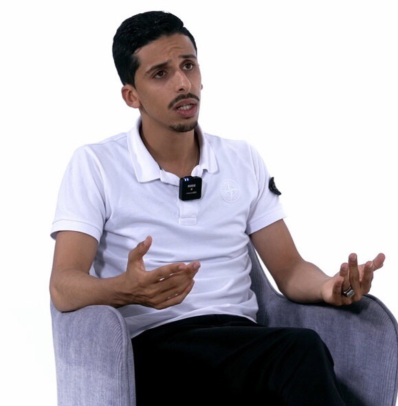 قصة ضبط “الصحافي” اشرف بلمودن في حالة غش اثناء امتحانات البكالوريا ، وكيف تفاعل معها رواد المنصات الاجتماعية