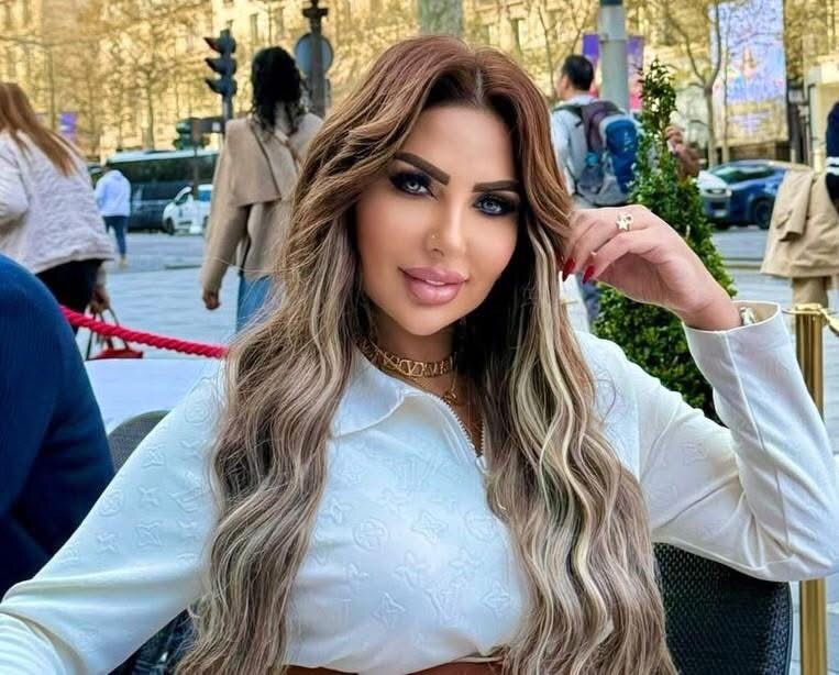 سارة خليفة صورت سائقها عاريا