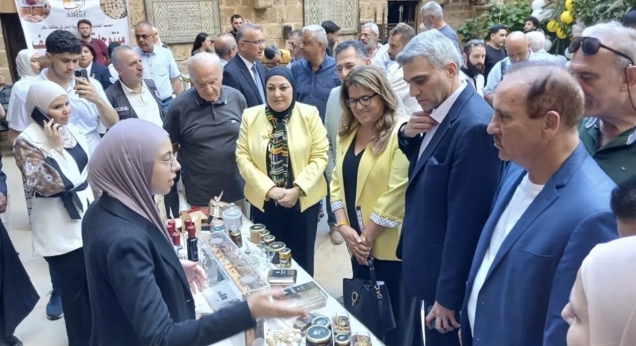 وزير الزراعة رعى حفل إفتتاح معرض “عالم النحل والعسل” في مركز العزم الثقافي – طرابلس وتأكيد اهمية اعتماد التطوير والرقابة