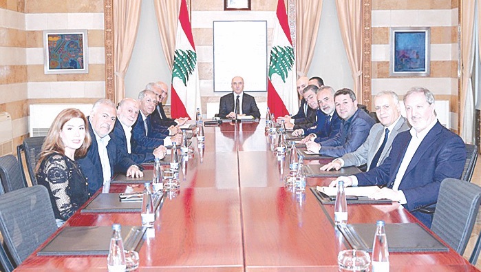 الحجار بحث مع نواب بيروت في شؤون العاصمة