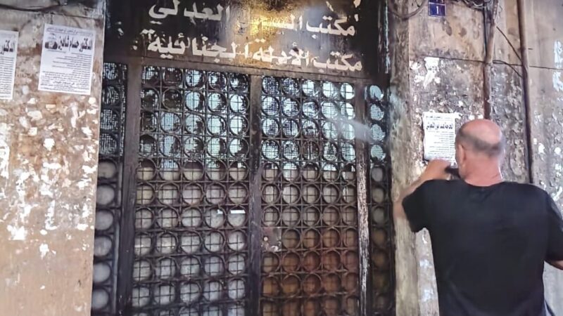 بلدية طرابلس تواصل حملة النظافة في منطقتي الضم والفرز والتل