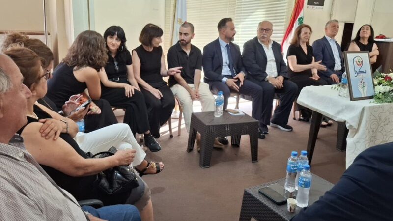 الاتحاد الوطني للنقابات كرم النقابي الراحل غسان صليباممثل وزير العمل: حريصون على تعزيز الشراكة مع الحركة النقابية