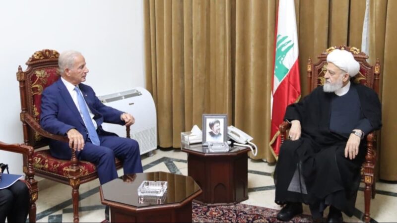 العلامة الخطيب عرض التطورات مع السفير الاميركي : يجب ان يكون الموقف الاميركي عادلا ومتوازنا لمعالجة الامورعيسى : مستعدون للتفاوض مع الحزب من خلال الدولة فنحن وسطاء ليس أكثر