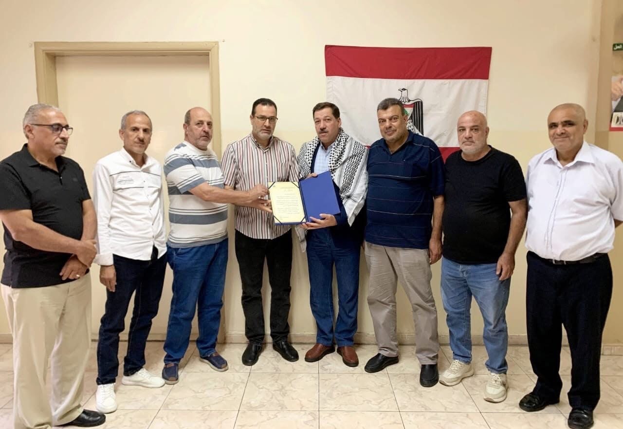 رئيس المؤتمر الشعبي اللبناني يستقبل وفداً من الفصائل الفلسطينية في الشمال.