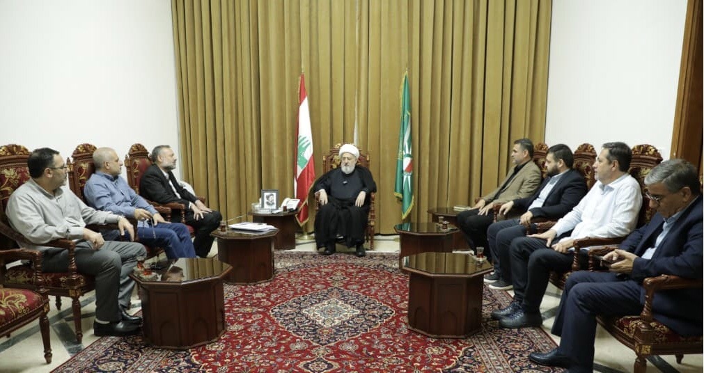 الخطيب خلال لقائه وفد المؤسسة الإسلامية للتربية:&nbsp;ما نعاني منه في لبنان هو التفكير غير الوطني بل الطائفي والسلوك الاستفزازي