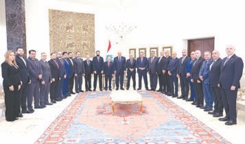 عون: لبنان وسوريا يتمتعان بموقع مميّز ليكونا بديلاً مناسباً عند حصول توترات