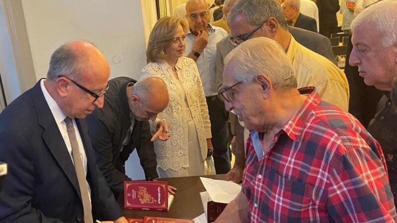 مركز الصفدي يناقش ويوقّع كتاب «البهاغافادغيتا» للدكتور نبيل محسن