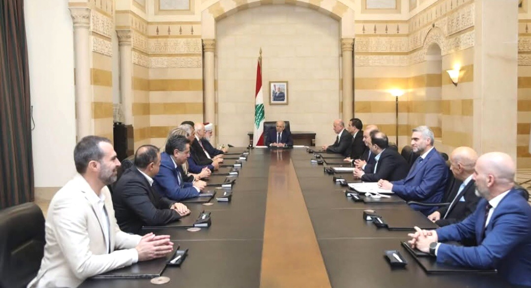 رئيس بلدية طرابلس شارك في الإجتماع الذي ترأسه رئيس الحكومة في السراي الكبير لإيجاد حل مستدام لازمة النفايات في طرابلس ومدن الغيحاء