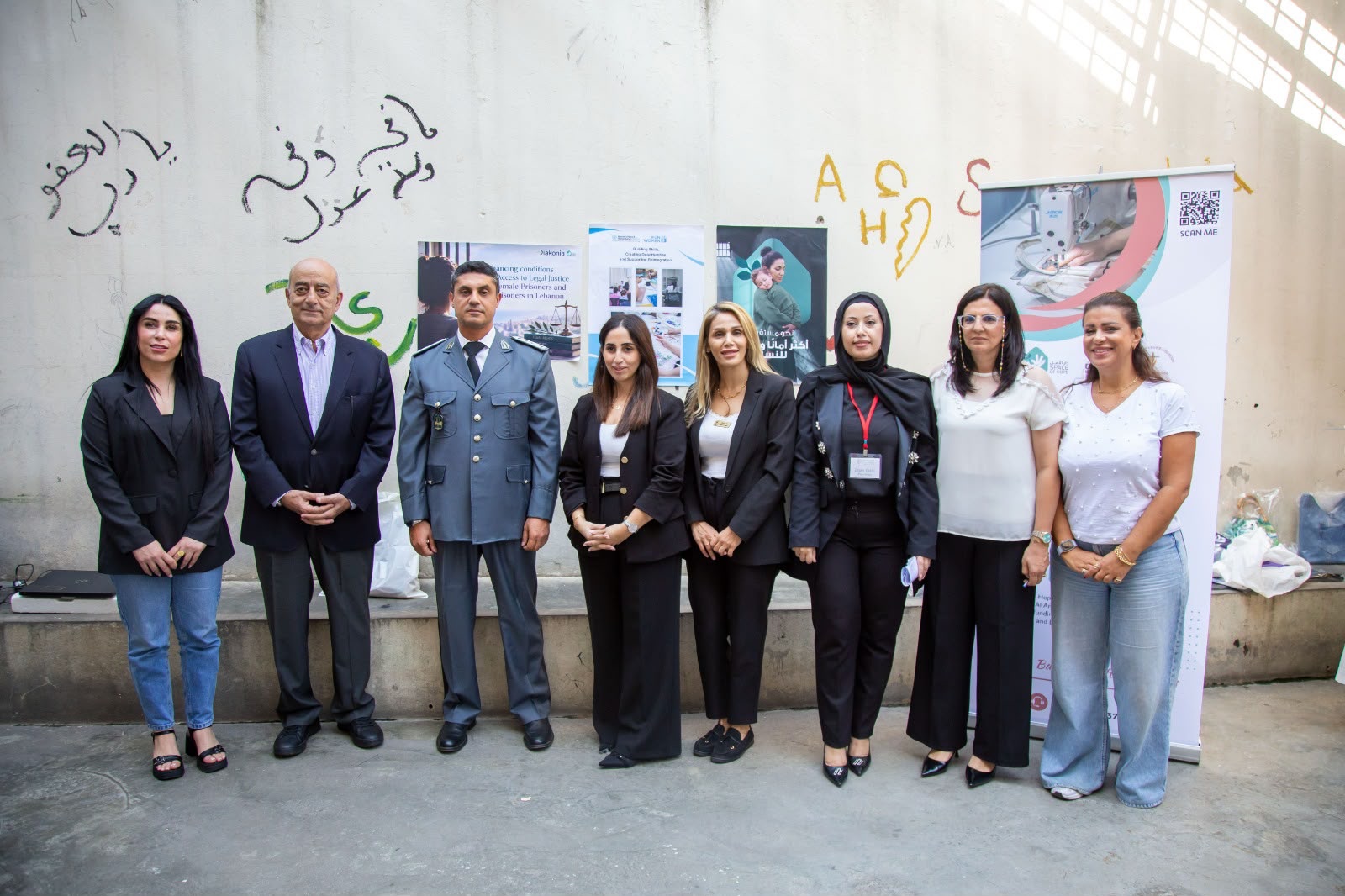 دار الأمل وزعت إفادات التدريب المهني على أكثر من 50 سجينة في طرابلس وتُقيم معرضًا لمنتجات “نسيج الأمل”