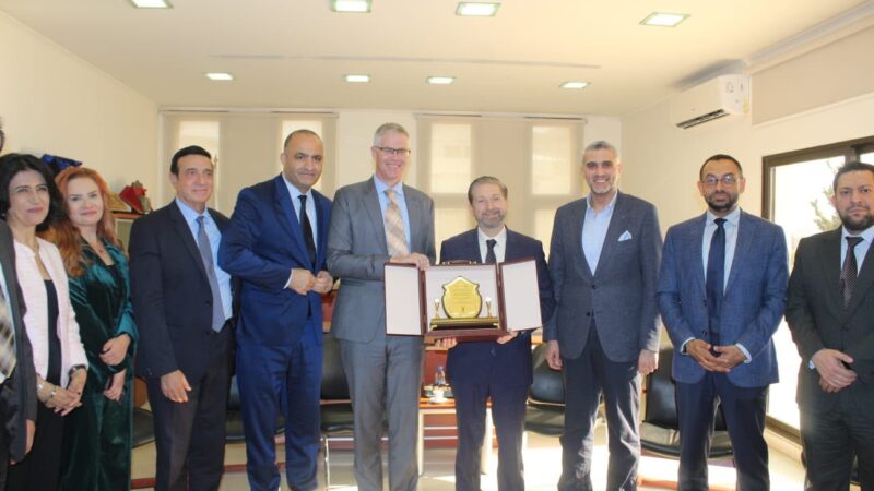 كرامي يستقبل السفير الأسترالي في رحاب “جامعة المدينة City University” بحضور رؤساء الجامعات وفاعليات شمالية.. وإطلاق مبادرة “اليوم الثقافي الاكاديمي الأسترالي – اللبناني”