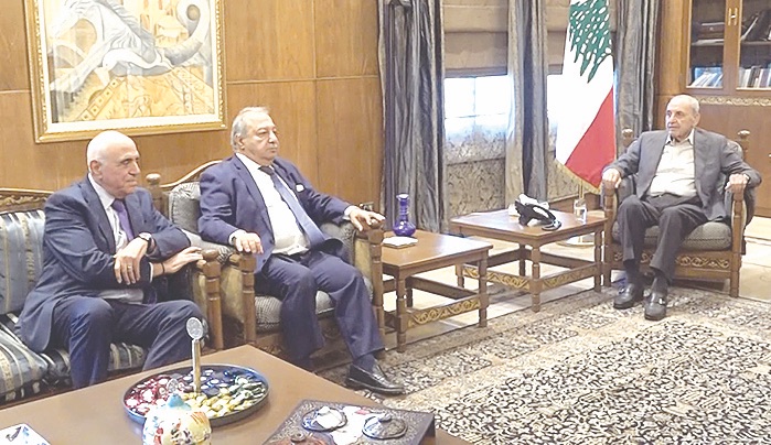 بري عرض مع نقيبي الصحافة والمحررين التعديلات المطلوبة على قانون الإعلام