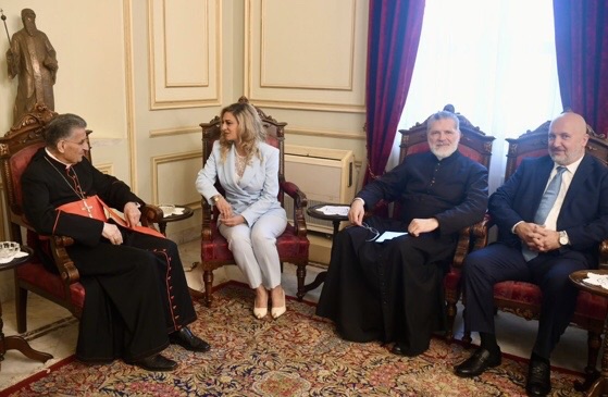 الراعي يستقبل النائب السورية مادونا بشاره